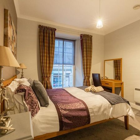 Two Bedroom Apartment Within Walking Distance To City Centre Единбург Екстериор снимка