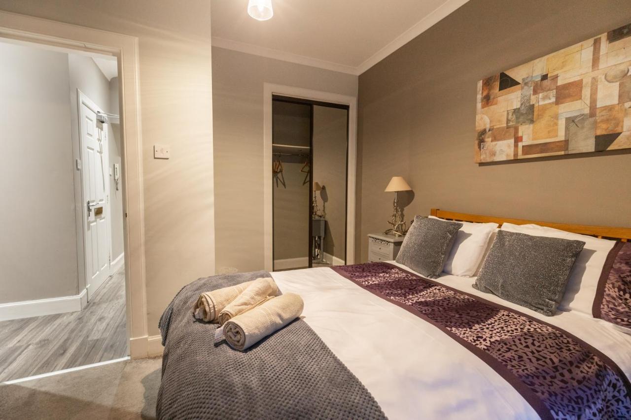 Two Bedroom Apartment Within Walking Distance To City Centre Единбург Екстериор снимка